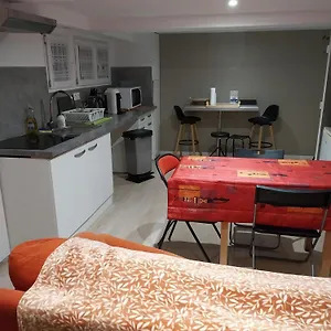 https://bnb-cosy-retreat-chambre-hote.fr-paris.fr
