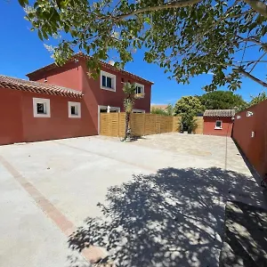 https://apt-la-casa-bella.aixenprovencehotels.org